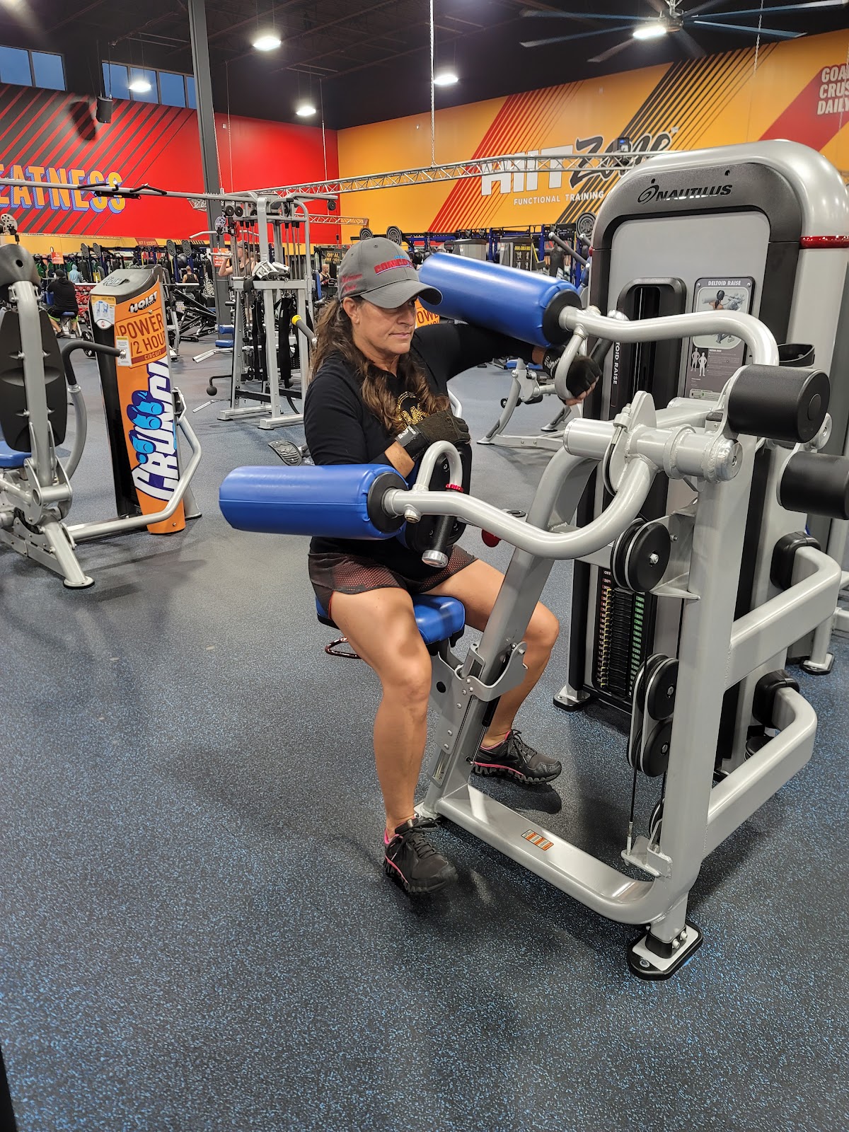 Crunch Fitness - Lakeland photo