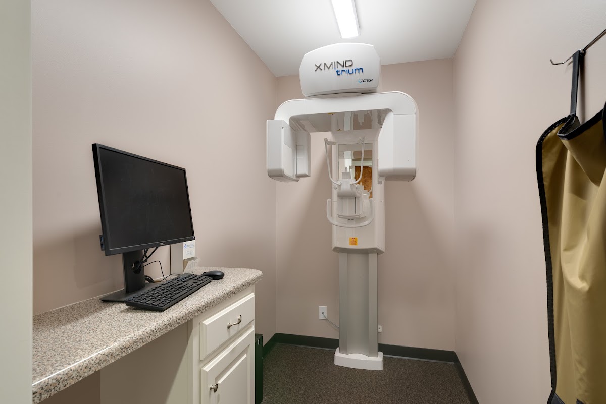 Divine Dental Center photo