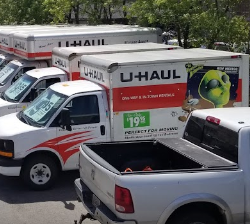 U-Haul Neighborhood Dealer reviews