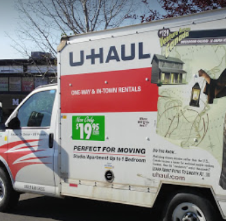 U-Haul Neighborhood Dealer reviews