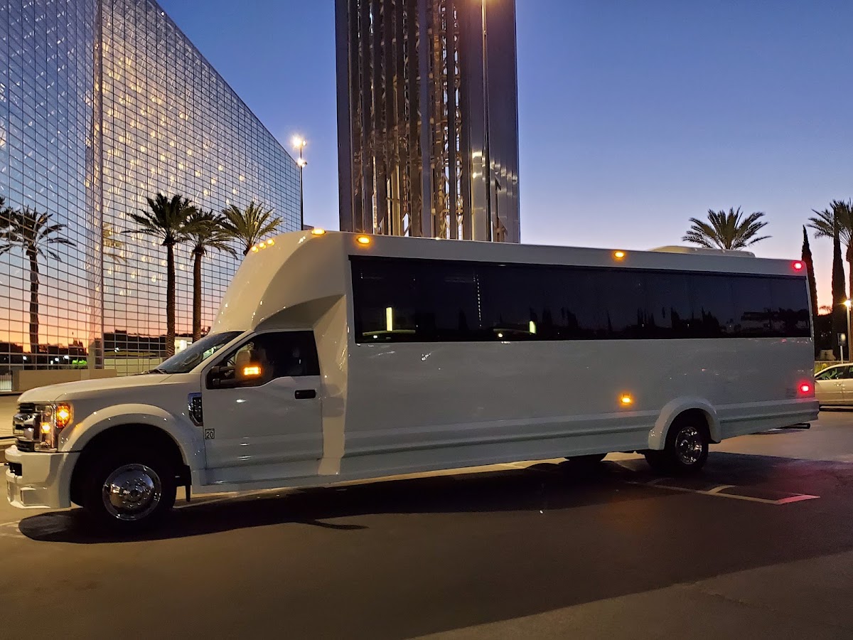 ABA Unique Limousine Inc. photo
