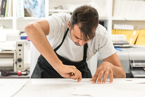 THE BOLD LION LABEL Custom Prints & Apparel reviews