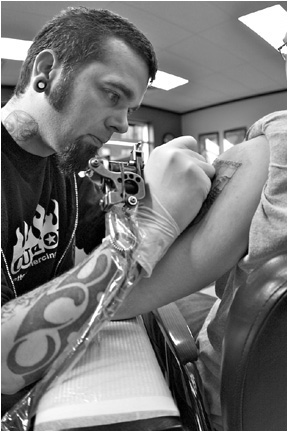 First session of dragon half sleeve done by Zen @ Speakeasy Custom Tattoo  Chicago, IL : r/irezumi