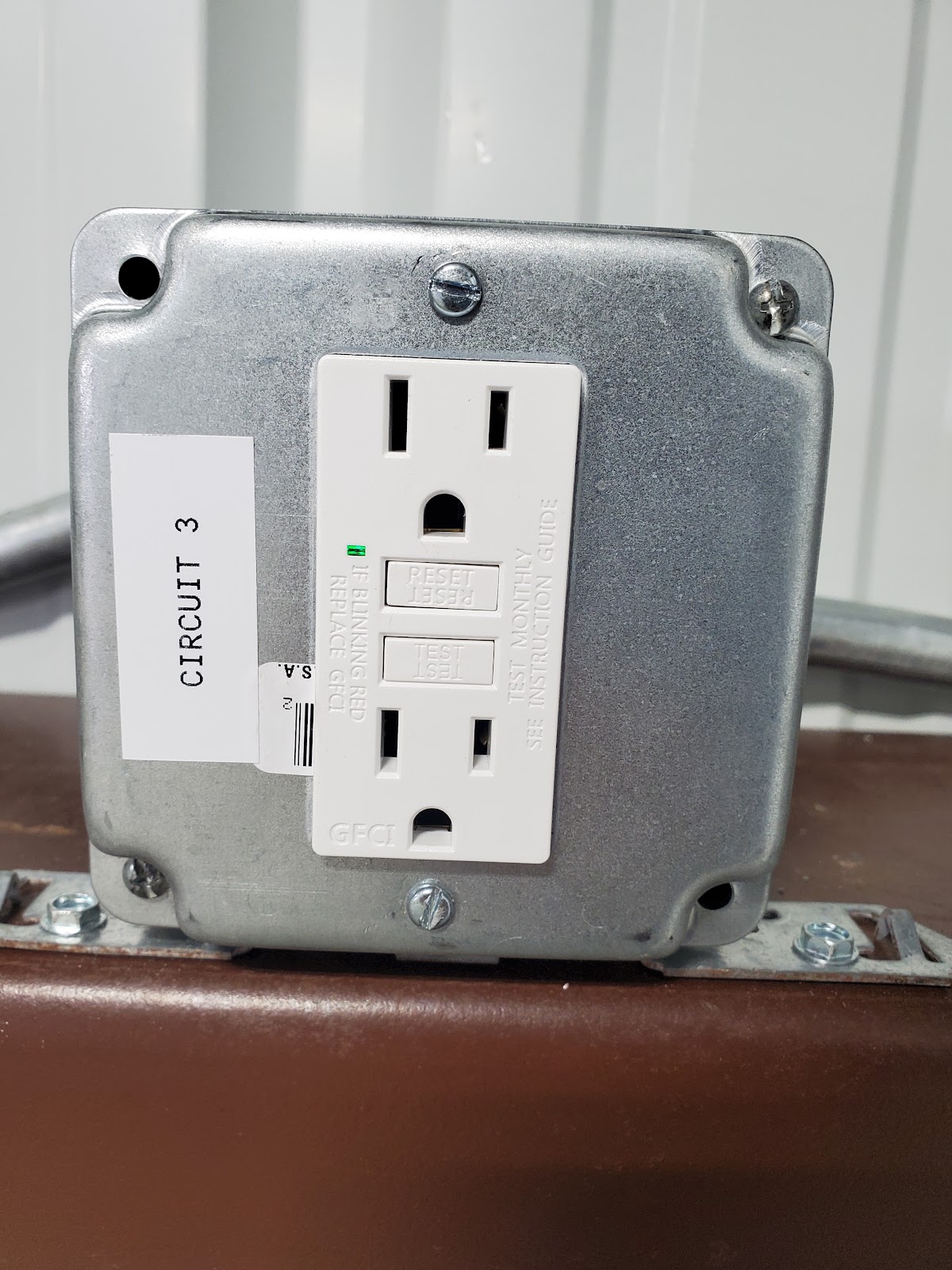Allied Contractors | Electrician Houston TX photo