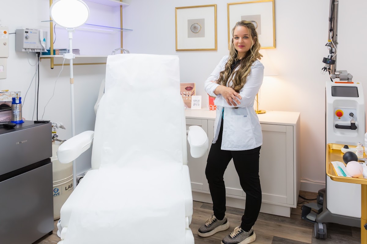 SkinSol Dermatology reviews