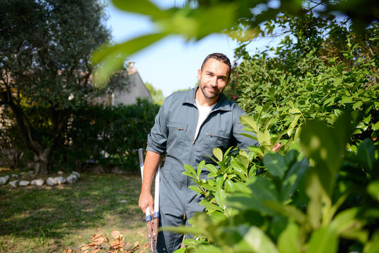 A & B Lawn and Garden reviews