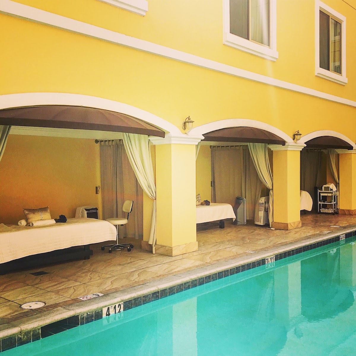 BG Medical Aesthetics & Beautiful Glow l A Luxury Med Spa + Beauty Spa at Hilton + HydraFacial 樂沙醫美容中心 reviews