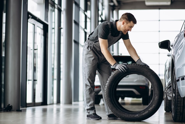 KT Roadside Assistance: Mobile Tire Services photo