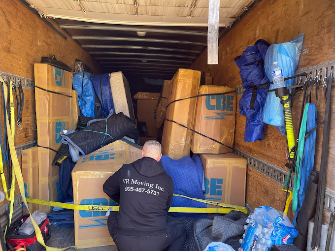 VR MOVING INC photo