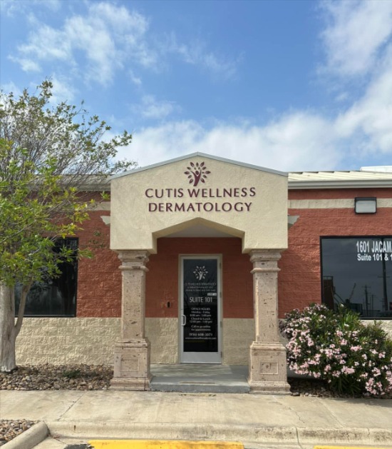 Cutis Wellness Dermatology & Dermatopathology: Adaobi Nwaneshiudu Obasi, MD reviews