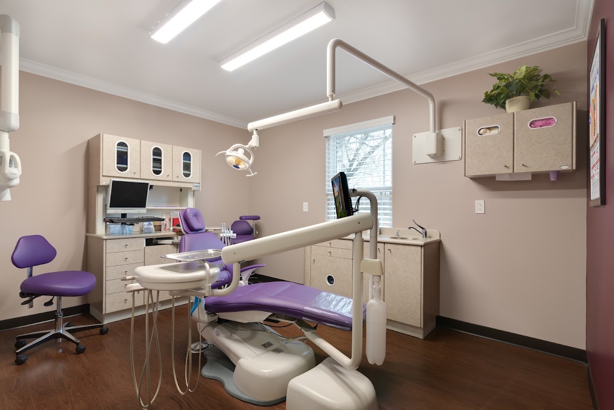 Divine Dental Center photo