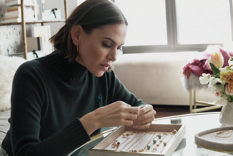 Alie & Elsie Jewelry reviews