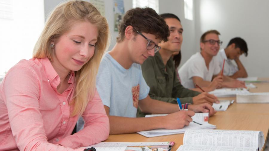 Boston University Center for English Language & Orientation Programs (CELOP) reviews