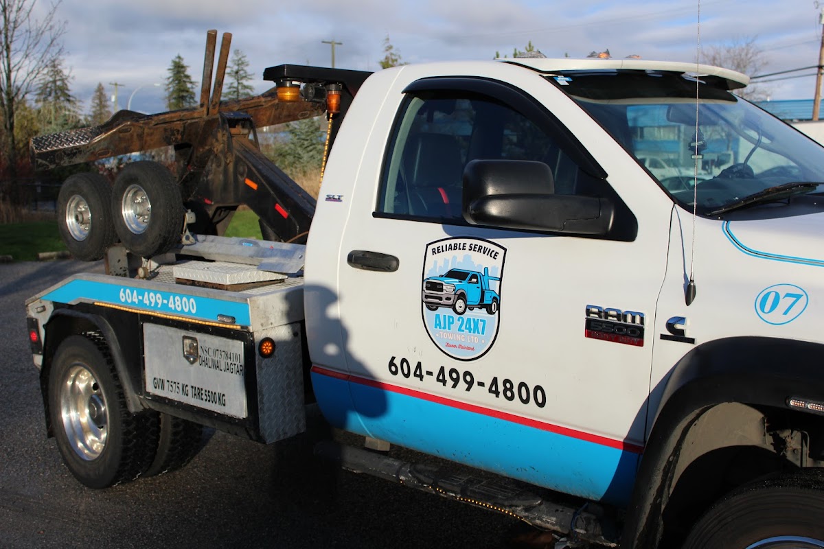 AJP 24X7 Towing - Tow Truck Surrey BC reviews