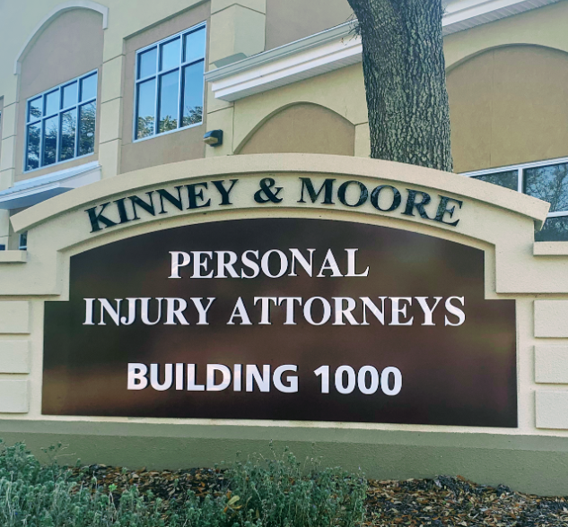 Kinney & Moore reviews