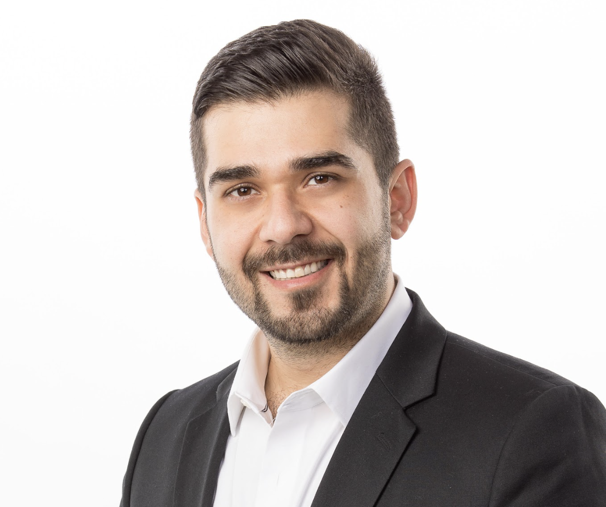 Behrooz Davani - Real Estate Agent - Courtier Immobilier - Griffintown - Downtown - Montreal reviews