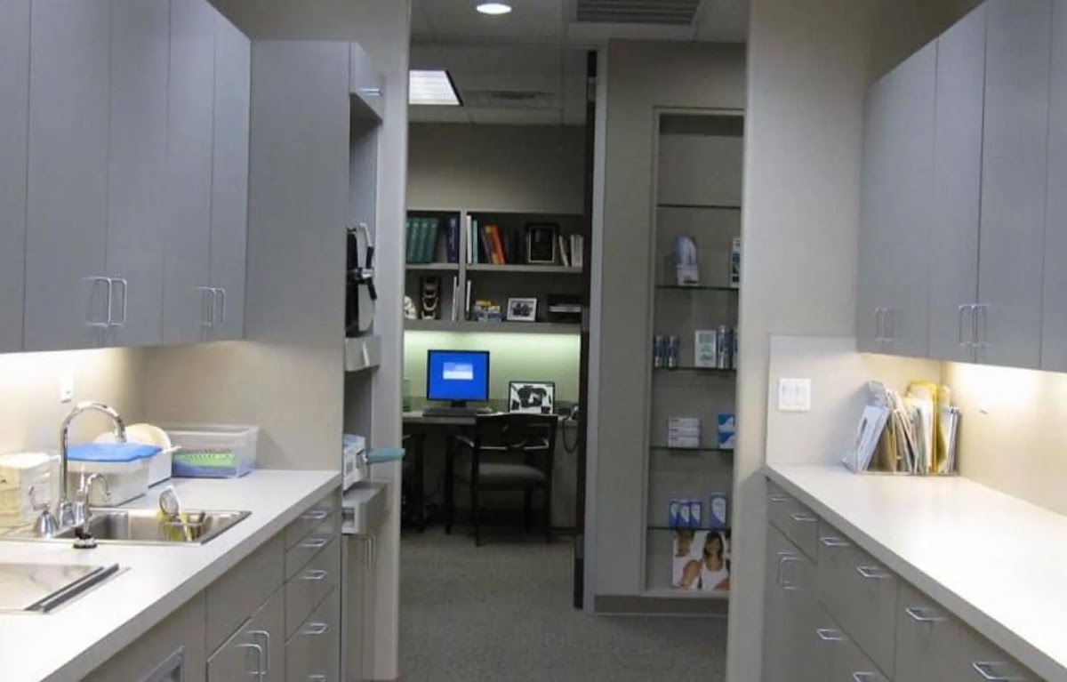 Leah Zils, DDS photo