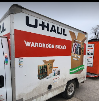 U-Haul Neighborhood Dealer reviews