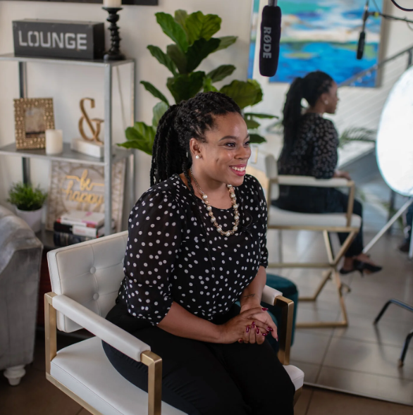 Joleena Louis Law photos